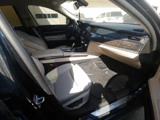 2012 BMW 7 Series 750Li xDrive with VIN WBAKC8C58CC435970, listed as a Copart auction lot 53962815 with 129,273 mi miles and Clean Title. Bid and sale history available at carsss.com. Image 5.