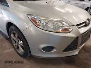 2013 Ford Focus SE z VIN 1FADP3F24DL277767, wystawiony jako IAAI lot #41562390 z przebiegiem 183 322 mil mil oraz . Historia ofert i sprzedaży dostępna na DreamBid. Obrazek 12.
