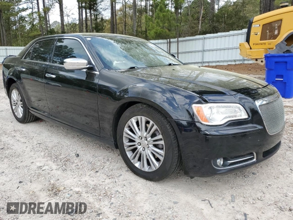 2014 Chrysler 300 C with VIN 2C3CCAKT9EH169975, listed as a Copart auction lot 51385685 with 135,831 mi miles and Salvage Title. Bid and sale history available at carsss.com. Image 4.