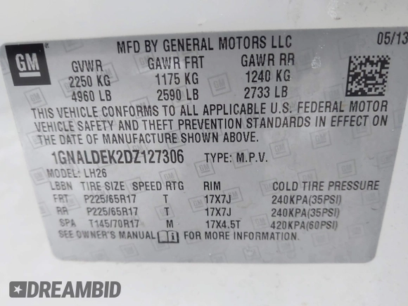 2013 Chevrolet Equinox LT with VIN 1GNALDEK2DZ127306, listed as a IAAI auction lot 41394256 with 140,057 mi miles. Bid and sale history available at carsss.com. Image 9.