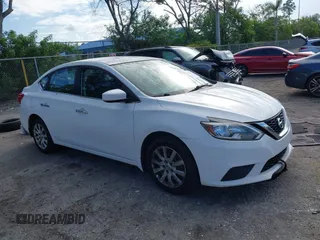 2017 Nissan Sentra SV z VIN 3N1AB7AP1HY213143, wystawiony jako IAAI lot #42523219 z przebiegiem 101 913 mil mil oraz . Historia ofert i sprzedaży dostępna na DreamBid. Obrazek 1.