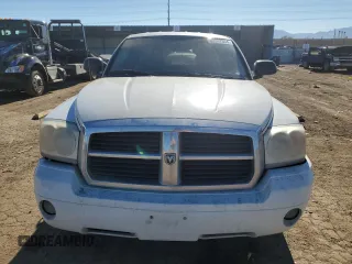 2006 Dodge Dakota SLT with VIN 1D7HW42K86S609668, listed as a Copart auction lot 80587354 with 238,688 mi miles and Salvage Title. Bid and sale history available at carsss.com. Image 5.