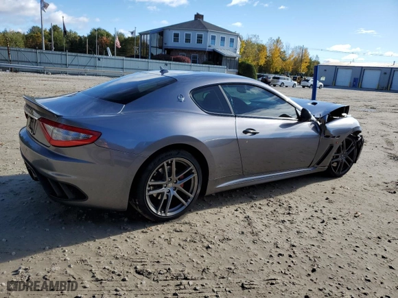 2012 Maserati GranTurismo MC Stradale with VIN ZAM45MLA8C0062812, listed as a Copart auction lot 76325824 with 0 mi miles and Clean Title. Bid and sale history available at carsss.com. Image 3.
