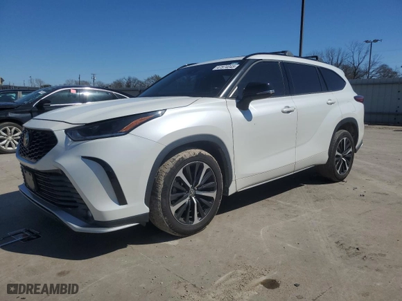 2021 Toyota Highlander XSE with VIN 5TDLZRBH2MS063808, listed as a Copart auction lot 47874045 with 57,127 mi miles and Salvage Title. Bid and sale history available at carsss.com. Image 1.