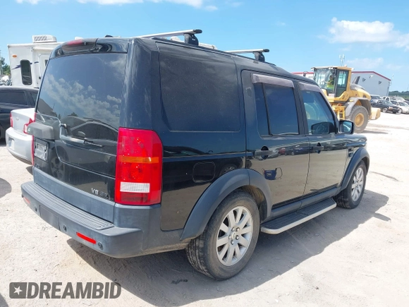 2006 Land Rover LR3 SE с VIN SALAD25456A384904, выставлен на аукционе IAAI как лот 42820267 с пробегом 169 808 миль миль и . История ставок и продаж доступна на DreamBid. Изображение 4.