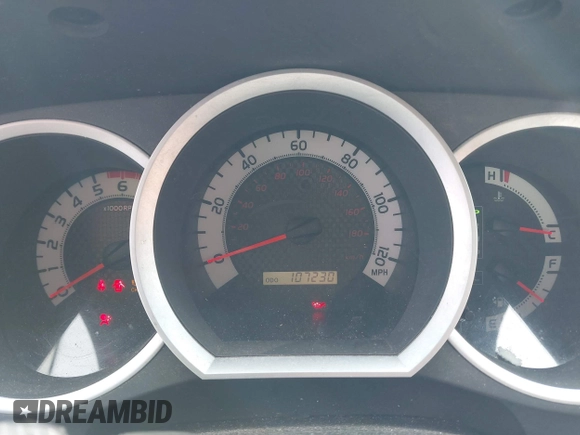 2015 Toyota Tacoma with VIN 3TMMU4FN7FM075543, listed as a IAAI auction lot 41761520 with 107,230 mi miles and . Bid and sale history available at DreamBid. Image 7.