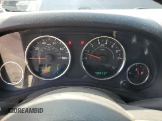 2015 Jeep Wrangler Unlimited Sport with VIN 1C4BJWDG1FL668395, listed as a Copart auction lot 64035035 with 79,972 mi miles and Salvage title. Bid and sale history available at DreamBid. Image 9.