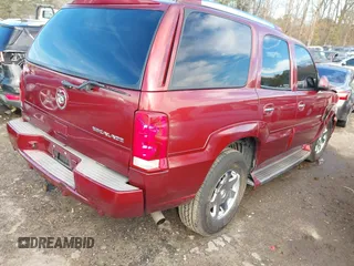 2003 Cadillac Escalade z VIN 1GYEC63T53R146068, wystawiony jako IAAI lot #41634405 z przebiegiem 272 263 mil mil oraz . Historia ofert i sprzedaży dostępna na DreamBid. Obrazek 4.