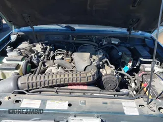 1995 Ford Ranger Splash with VIN 1FTCR14X7SPA95344, listed as a IAAI auction lot 41884560 with 69,086 mi miles. Bid and sale history available at carsss.com. Image 10.