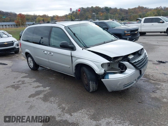 2005 Chrysler Town & Country LX with VIN 2C4GP44R95R307156, listed as a IAAI auction lot 40843940 with Not Provided miles and . Bid and sale history available at DreamBid. Image 1.