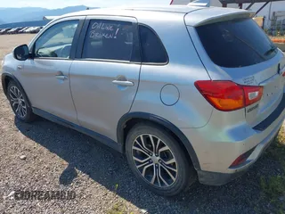 2018 Mitsubishi Outlander Sport SE 2.4 with VIN JA4AR3AW2JZ036004, listed as a IAAI auction lot 39806270 with 102,815 mi miles. Bid and sale history available at carsss.com. Image 3.