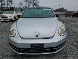 2012 Volkswagen Beetle 2.0T Turbo PZEV with VIN 3VWVA7AT0CM622942, listed as a Copart auction lot 44970945 with 216,607 mi miles and Clean Title. Bid and sale history available at carsss.com. Image 5.