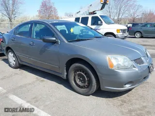 2005 Mitsubishi Galant ES with VIN 4A3AB36F15E071744, listed as a IAAI auction lot 41937517 with 141,381 mi miles. Bid and sale history available at carsss.com. Image 1.