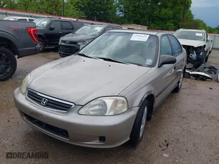 2000 Honda Civic DX with VIN 1HGEJ6620YL001675, listed as a IAAI auction lot 39908648 with 223,579 mi miles. Bid and sale history available at carsss.com. Image 6.