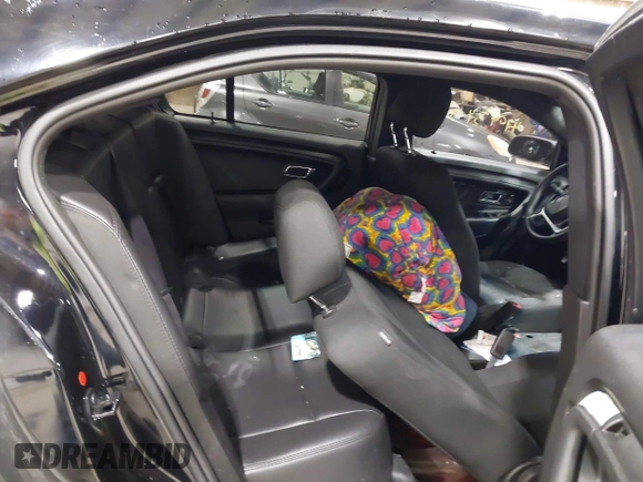 2015 Ford Police Interceptor с VIN 1FAHP2MK1FG188992, выставлен на аукционе IAAI как лот 41993150 с пробегом 39 930 миль миль и . История ставок и продаж доступна на DreamBid. Изображение 8.