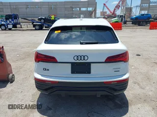 2022 Audi Q5 Sportback S line Premium Plus with VIN WA15AAFY4N2084268, listed as a IAAI auction lot 42463401 with Not provided miles and . Bid and sale history available at DreamBid. Image 16.