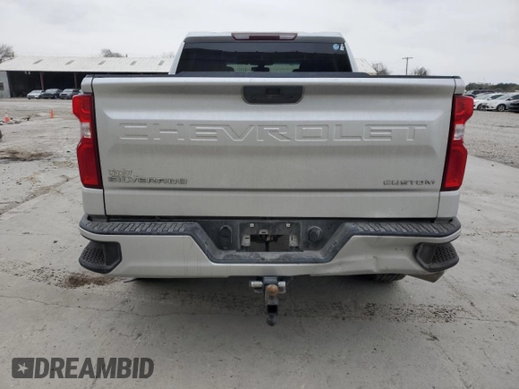 2020 Chevrolet Silverado 1500 Custom with VIN 3GCPWBEH6LG252942, listed as a Copart auction lot 46085335 with 89,109 mi miles and Clean Title. Bid and sale history available at carsss.com. Image 6.