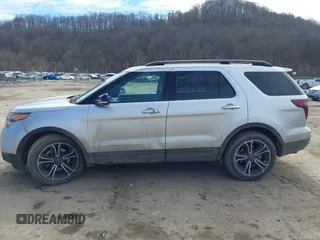 2013 Ford Explorer Sport with VIN 1FM5K8GT2DGC43798, listed as a IAAI auction lot 41673354 with 182,994 mi miles and . Bid and sale history available at carsss.com. Image 15.