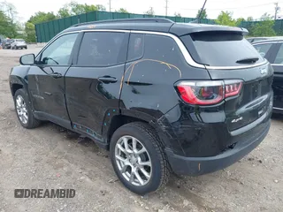 2023 Jeep Compass Latitude Lux with VIN 3C4NJDFN7PT528791, listed as a IAAI auction lot 42344745 with 30,066 mi miles and . Bid and sale history available at DreamBid. Image 3.