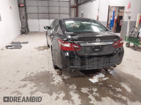 2018 Nissan Altima 2.5 S with VIN 1N4AL3APXJC109001, listed as a IAAI auction lot 41589129 with 51,036 mi miles. Bid and sale history available at carsss.com. Image 3.