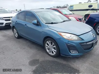 2011 Mazda Mazda3 s Sport with VIN JM1BL1U52B1461578, listed as a IAAI auction lot 42076467 with 129,225 mi miles. Bid and sale history available at carsss.com. Image 1.