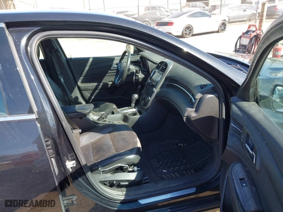 2015 Chevrolet Malibu LTZ with VIN 1G11F5SLXFF173112, listed as a IAAI auction lot 41676519 with 167,885 mi miles. Bid and sale history available at carsss.com. Image 5.
