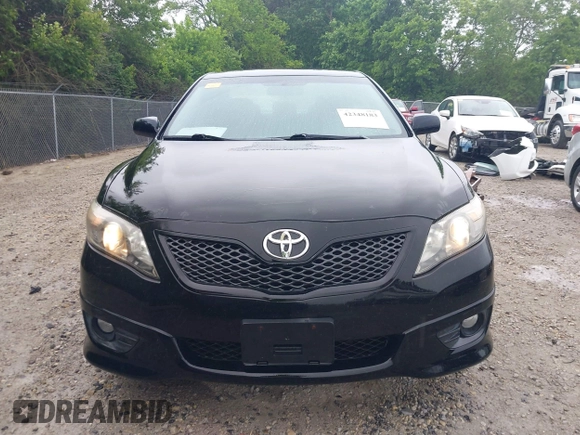 2011 Toyota Camry LE z VIN 4T1BF3EK3BU744766, wystawiony jako IAAI lot #42348183 z przebiegiem 178 304 mil mil oraz . Historia ofert i sprzedaży dostępna na DreamBid. Obrazek 12.