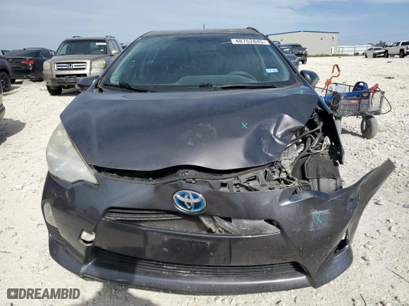 2013 Toyota Prius c One with VIN JTDKDTB32D1055832, listed as a Copart auction lot 48762845 with 122,659 mi miles and Salvage Title. Bid and sale history available at carsss.com. Image 5.
