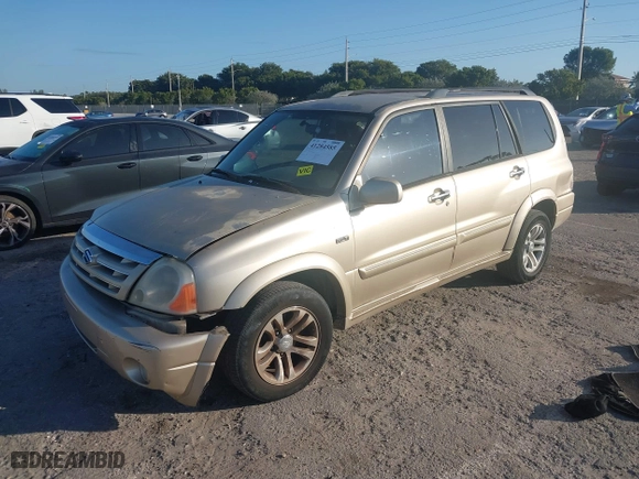 2006 Suzuki XL-7 with VIN JS3TY92V064101982, listed as a IAAI auction lot 41284585 with 237,353 mi miles. Bid and sale history available at carsss.com. Image 17.
