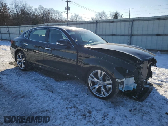 2019 Infiniti Q70 Luxe с VIN JN1BY1PR0KM725592, выставлен на аукционе Copart как лот 42179145 с пробегом 109 493 миль миль и Списание • Salvage title. История ставок и продаж доступна на DreamBid. Изображение 4.