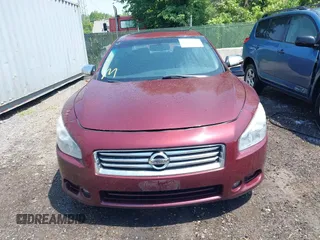 2013 Nissan Maxima S с VIN 1N4AA5AP6DC826890, выставлен на аукционе IAAI как лот 42284903 с пробегом 151 284 миль миль и . История ставок и продаж доступна на DreamBid. Изображение 12.