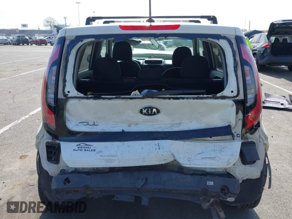 2016 Kia Soul z VIN KNDJN2A29G7256799, wystawiony jako IAAI lot #42097796 z przebiegiem 85 118 mil mil oraz . Historia ofert i sprzedaży dostępna na DreamBid. Obrazek 16.
