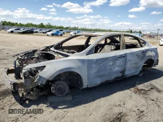 2016 Nissan Altima SL z VIN 1N4BL3APXGC157787, wystawiony jako Copart lot #56700725 z przebiegiem Nie podano mil oraz Nie do naprawy • Non repairable. Historia ofert i sprzedaży dostępna na DreamBid. Obrazek 1.
