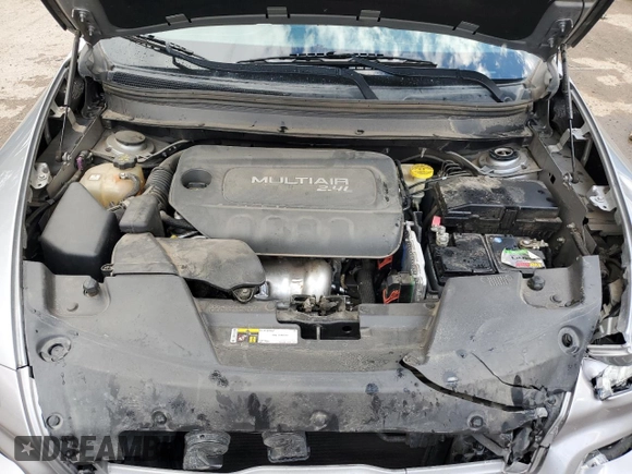 2015 Jeep Cherokee Sport z VIN 1C4PJLAB1FW711631, wystawiony jako Copart lot #58373145 z przebiegiem 123 683 mil mil oraz Szkoda całkowita • Salvage title. Historia ofert i sprzedaży dostępna na DreamBid. Obrazek 12.