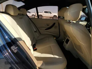 2015 BMW 3 Series 328i z VIN WBA3A5C50FF611096, wystawiony jako Copart lot #52048095 z przebiegiem 59 140 mil mil oraz Szkoda całkowita • Salvage title. Historia ofert i sprzedaży dostępna na DreamBid. Obrazek 10.