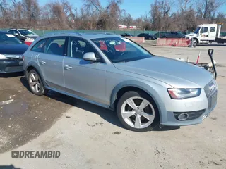 2013 Audi allroad Premium Plus with VIN WA1UFAFL8DA187229, listed as a IAAI auction lot 41757209 with 200,458 mi miles. Bid and sale history available at carsss.com. Image 1.