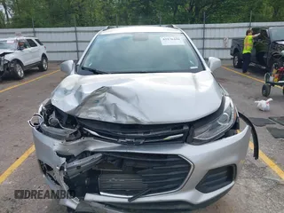 2020 Chevrolet Trax LT with VIN 3GNCJPSB3LL107513, listed as a IAAI auction lot 42276450 with 54,260 mi miles and . Bid and sale history available at DreamBid. Image 12.