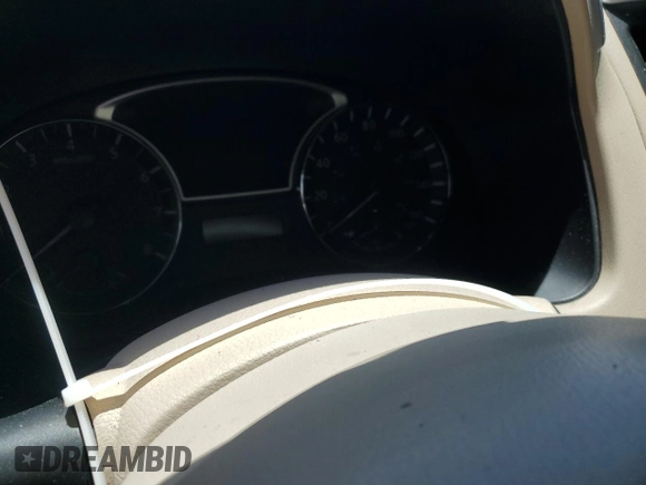 2014 Nissan Pathfinder SL with VIN 5N1AR2MN8EC640096, listed as a Copart auction lot 63631725 with Not provided miles and Salvage title. Bid and sale history available at DreamBid. Image 9.