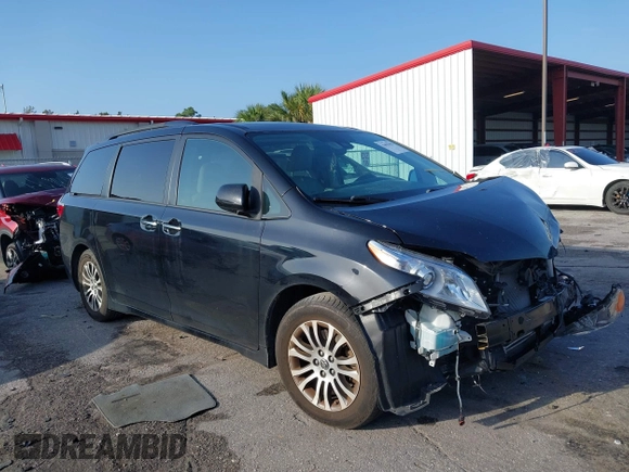 2020 Toyota Sienna XLE Auto Access Seat z VIN 5TDYZ3DC4LS071928, wystawiony jako IAAI lot #41699404 z przebiegiem 82 065 mil mil oraz . Historia ofert i sprzedaży dostępna na DreamBid. Obrazek 1.