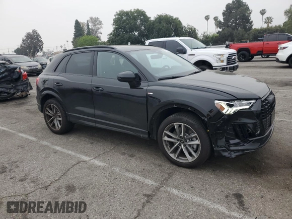2024 Audi Q3 S line Premium z VIN WA1DECF32R1129879, wystawiony jako Copart lot #54571365 z przebiegiem 6 842 mil mil oraz Szkoda całkowita • Salvage title. Historia ofert i sprzedaży dostępna na DreamBid. Obrazek 4.