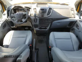 2019 Ford Transit Passenger XL z VIN 1FMZK1ZM0KKA09894, wystawiony jako Copart lot #61650455 z przebiegiem 100 779 mil mil oraz Szkoda całkowita • Salvage title. Historia ofert i sprzedaży dostępna na DreamBid. Obrazek 8.