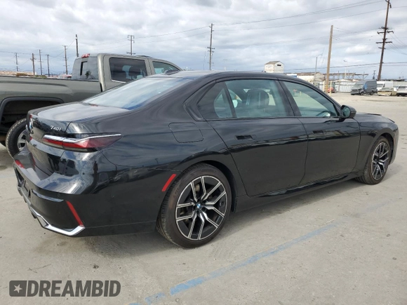 2024 BMW 7 Series 740i with VIN WBA23EH03RCP67206, listed as a Copart auction lot 54631285 with 22,901 mi miles and Salvage title. Bid and sale history available at DreamBid. Image 3.