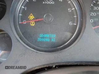 2007 GMC Sierra 1500 with VIN 3GTEK13Y17G517689, listed as a IAAI auction lot 41996422 with 209,240 mi miles and . Bid and sale history available at DreamBid. Image 15.