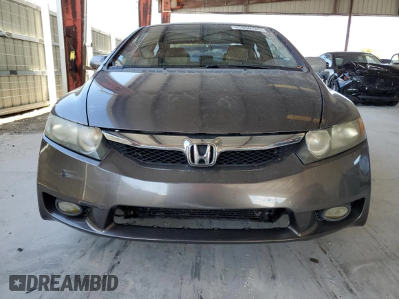 2009 Honda Civic LX z VIN 2HGFA16549H540512, wystawiony jako Copart lot #55950785 z przebiegiem 156 950 mil mil oraz Szkoda całkowita • Salvage title. Historia ofert i sprzedaży dostępna na DreamBid. Obrazek 5.