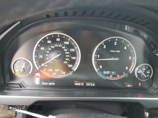2017 BMW X5 xDrive35d with VIN 5UXKS4C35H0Y16261, listed as a Copart auction lot 48202995 with 166,015 mi miles and Salvage Title. Bid and sale history available at carsss.com. Image 9.
