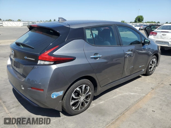 2018 Nissan LEAF SV with VIN 1N4AZ1CP2JC303814, listed as a Copart auction lot 58406135 with 175,777 mi miles and Clean title. Bid and sale history available at DreamBid. Image 3.