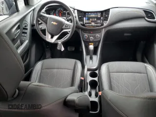 2022 Chevrolet Trax LT with VIN KL7CJLSM1NB569671, listed as a Copart auction lot 47720725 with 19,935 mi miles and Salvage Title. Bid and sale history available at carsss.com. Image 8.