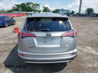 2016 Toyota RAV4 XLE with VIN 2T3RFREV1GW425957, listed as a IAAI auction lot 42648437 with 58,654 mi miles and . Bid and sale history available at DreamBid. Image 17.