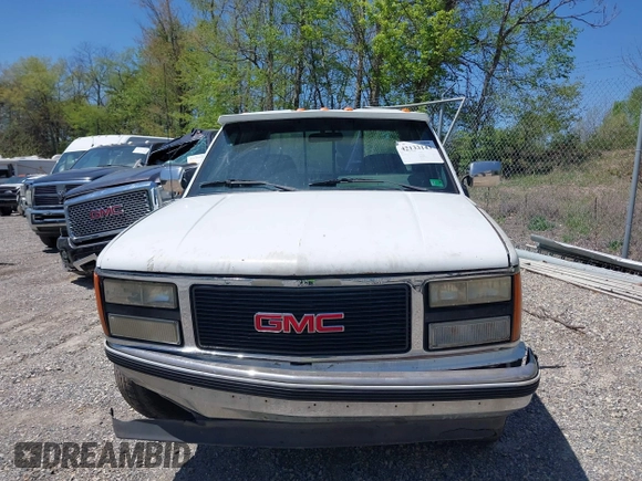 1991 GMC Sierra 1500 with VIN 2GTHC39N2M1512024, listed as a IAAI auction lot 42133143 with 216,701 mi miles and . Bid and sale history available at DreamBid. Image 12.
