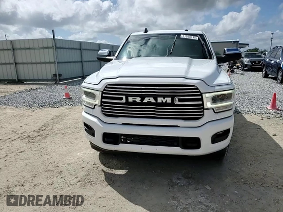 2022 Ram 2500 Laramie z VIN 3C6UR5FJ7NG229712, wystawiony jako Copart lot #51058115 z przebiegiem 36 094 mil mil oraz Szkoda całkowita • Salvage title. Historia ofert i sprzedaży dostępna na DreamBid. Obrazek 13.